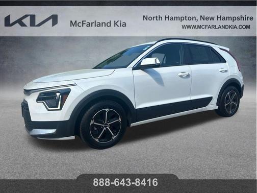 Snow White Pearl 2023 Kia Niro EX