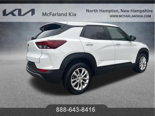 Summit White 2024 Chevrolet Trailblazer LS