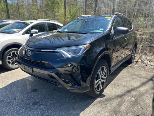 2017 Toyota RAV4 LE
