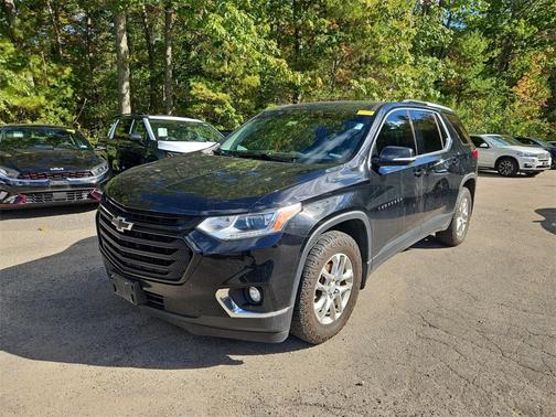 2018 Chevrolet Traverse LT Cloth