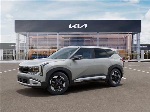 Ivory Silver 2027 Kia Seltos S
