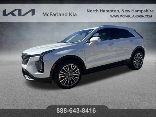 2025 Cadillac XT4 Premium Luxury