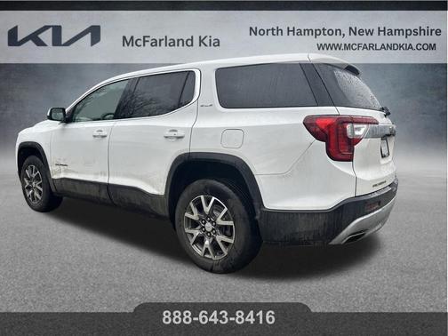 Summit White 2023 GMC Acadia SLE
