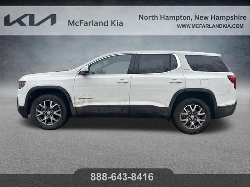 Summit White 2023 GMC Acadia SLE