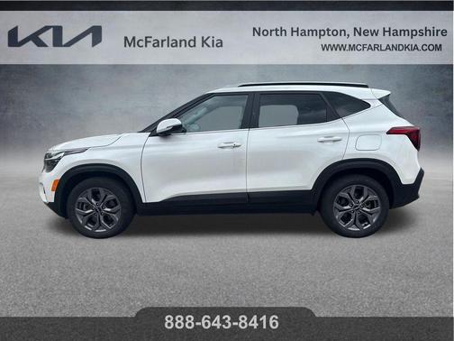 Snow White Pearl 2024 Kia Seltos S