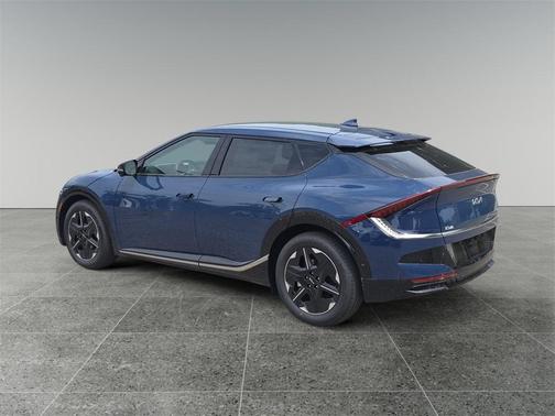 2025 Kia EV6 Wind