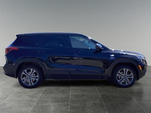 2022 Kia Seltos LX