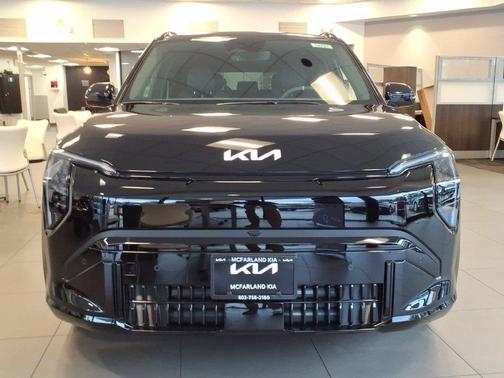 Aurora Black Pearl 2027 Kia EV3 GT