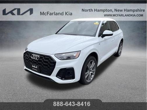 Glacier White Metallic 2025 Audi Q5 45 S line quattro Premium