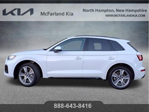 Glacier White Metallic 2025 Audi Q5 45 S line quattro Premium