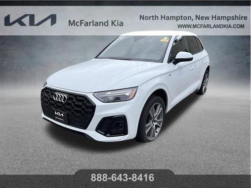 Glacier White Metallic 2025 Audi Q5 45 S line quattro Premium