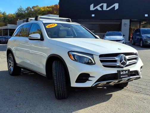 Polar White 2017 Mercedes-Benz GLC 300 Base 4MATIC