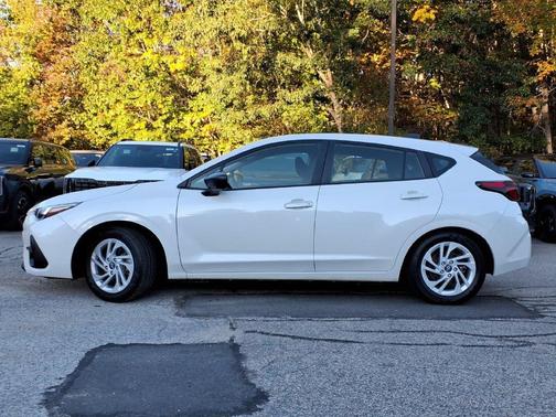 Crystal White Pearl 2024 Subaru Impreza Base