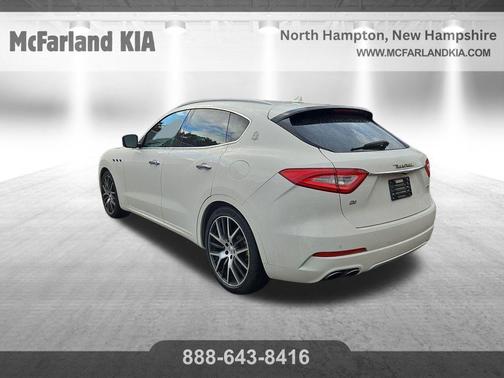 2017 Maserati Levante Base