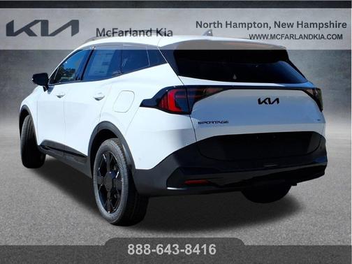 Glacial White Pearl 2027 Kia Sportage X-Line