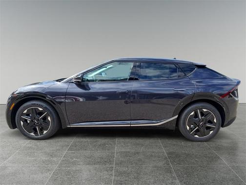 2025 Kia EV6 Wind