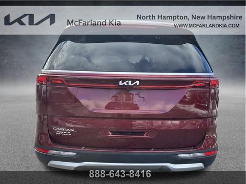 2024 Kia Carnival LX
