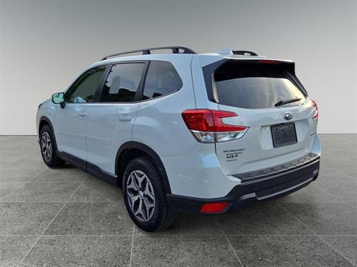 2023 Subaru Forester 2.5i Premium