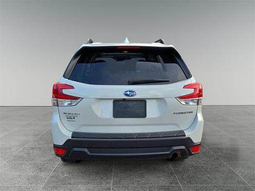 2023 Subaru Forester 2.5i Premium