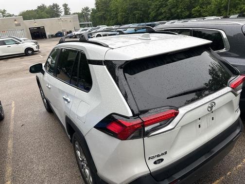 2023 Toyota RAV4 Limited