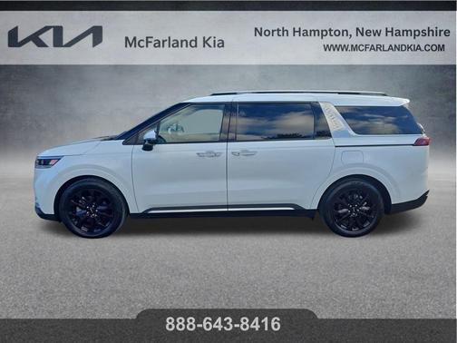 2024 Kia Carnival SX
