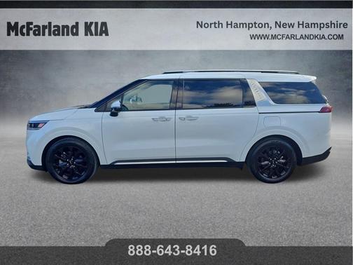 2024 Kia Carnival SX
