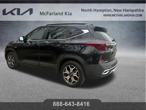 Cherry Black 2021 Kia Seltos EX