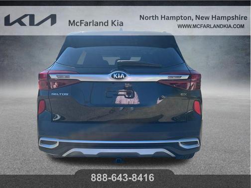 Cherry Black 2021 Kia Seltos EX