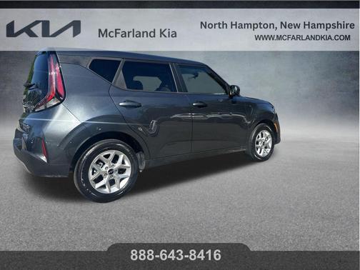 Gravity Gray 2024 Kia Soul LX
