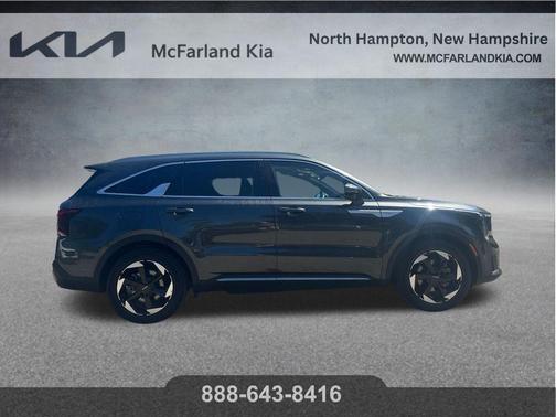 Gray 2025 Kia Sorento Plug-In Hybrid SX Prestige