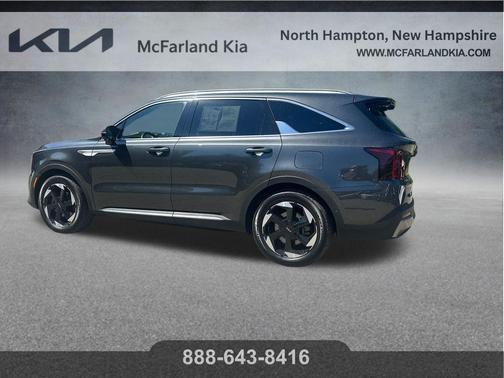 Gray 2025 Kia Sorento Plug-In Hybrid SX Prestige