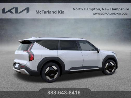 Glacial White Pearl 2026 Kia EV9 Wind