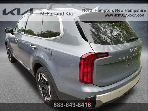 Everlasting Silver 2024 Kia Telluride S