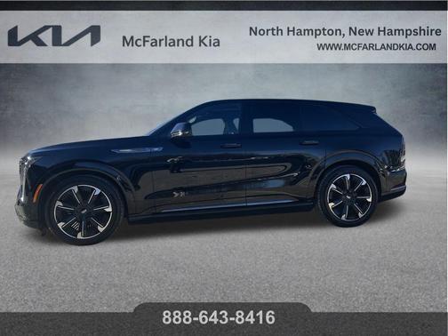 2025 Cadillac Escalade IQ Sport 1