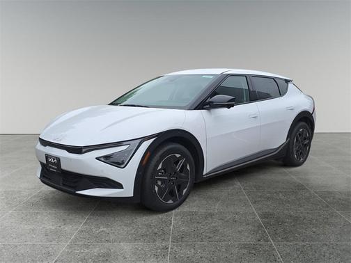 2025 Kia EV6 Light Long Range
