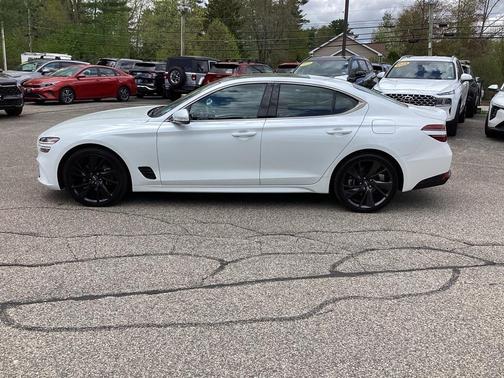 2023 Genesis G70 2.0T