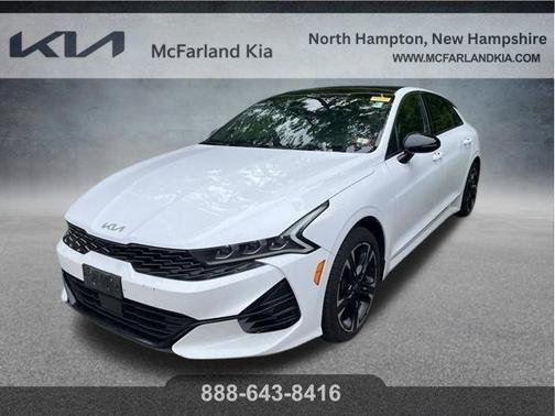 Glacial White Pearl 2022 Kia K5 GT-Line
