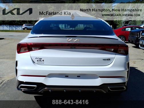 Glacial White Pearl 2022 Kia K5 GT-Line