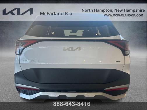 Glacial White Pearl 2024 Kia Sportage EX