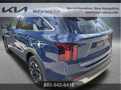 Midnight Black 2024 Kia Sorento S