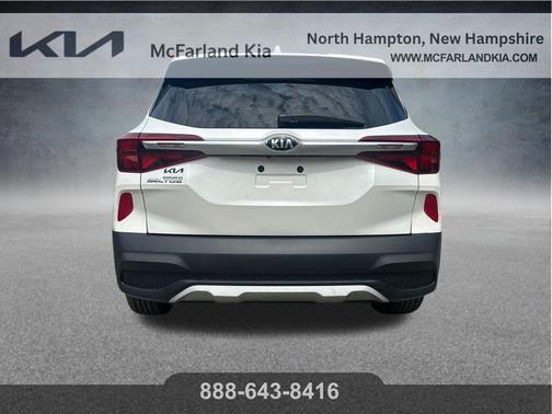 Snow White Pearl 2021 Kia Seltos LX