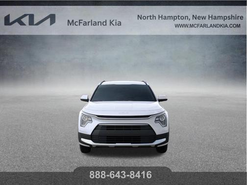 Snow White Pearl 2026 Kia Niro LX