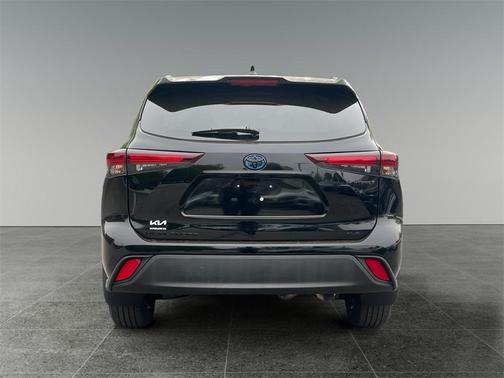 2024 Toyota Highlander Hybrid XLE