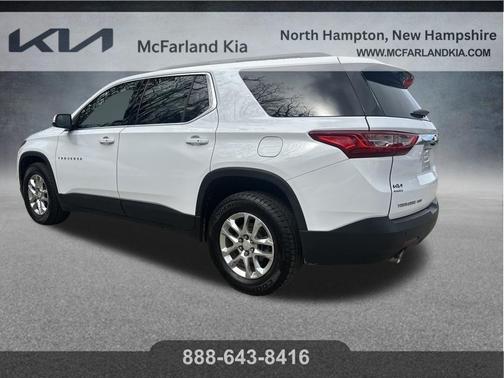 Summit White 2021 Chevrolet Traverse LT Cloth