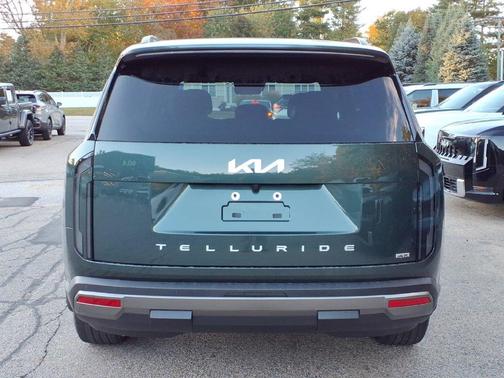Black Jade 2027 Kia Telluride EX