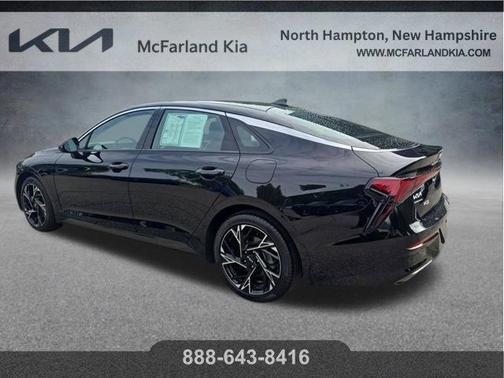 Aurora Black Pearl 2025 Kia K5 GT-Line