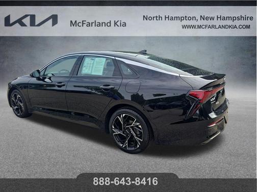 Aurora Black Pearl 2025 Kia K5 GT-Line
