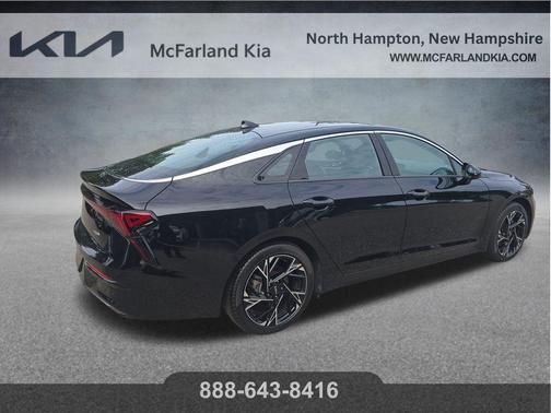 Aurora Black Pearl 2025 Kia K5 GT-Line