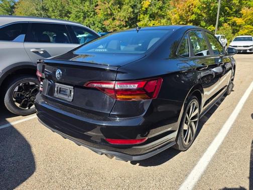 2019 Volkswagen Jetta GLI 2.0T S