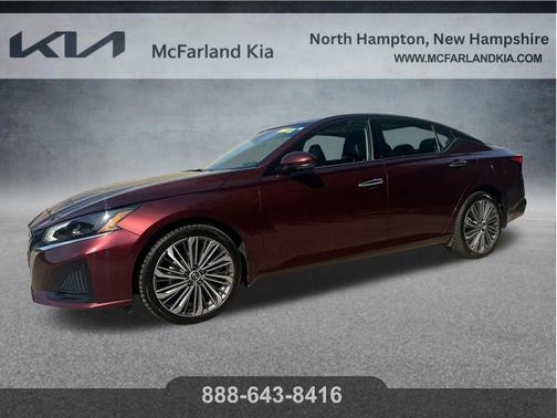 Garnet Pearl 2023 Nissan Altima 2.5 SL
